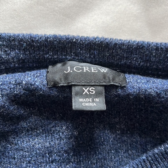 J Crew Navy Long Sleeve Henley Sweater - Picture 2 of 2